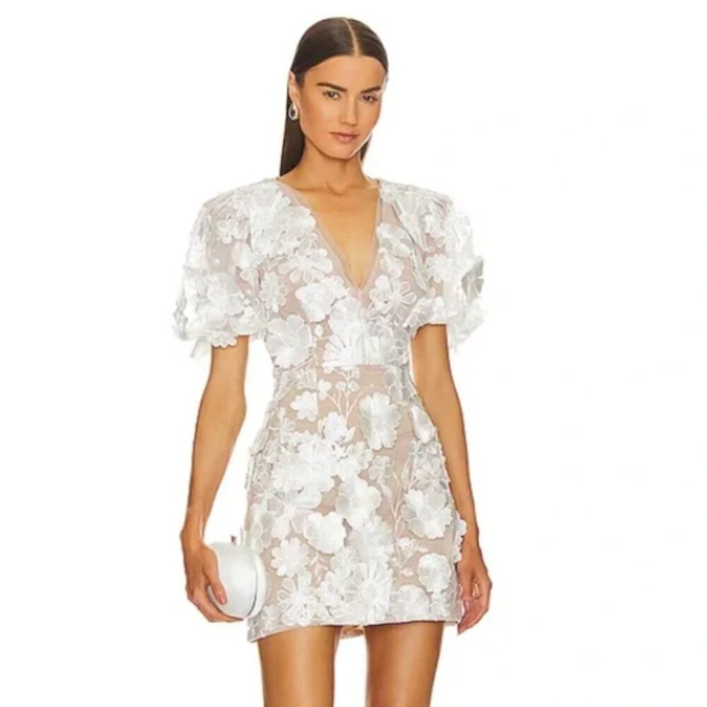 Elliatt Zayla Mini Dress in Ivory and Nude
